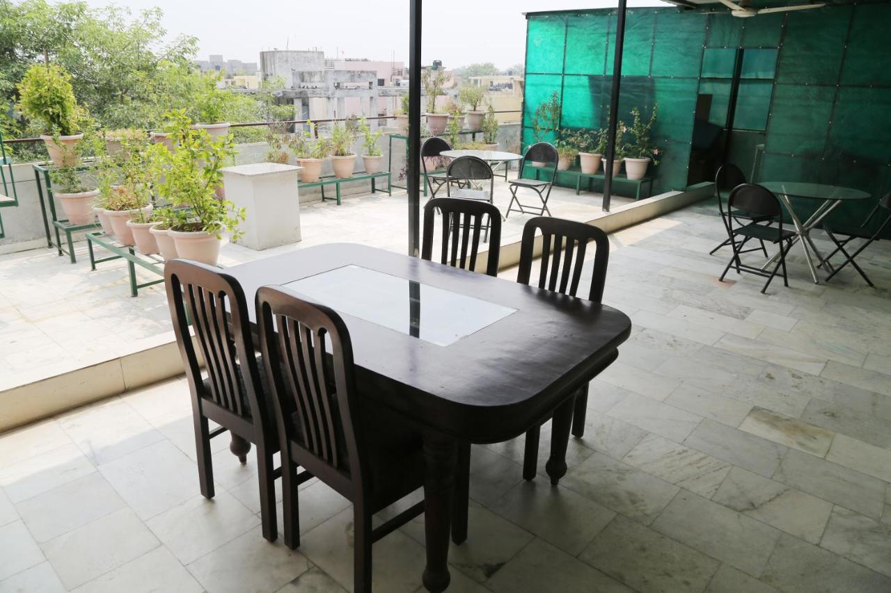 Shanti Residency Nueva Delhi Exterior foto