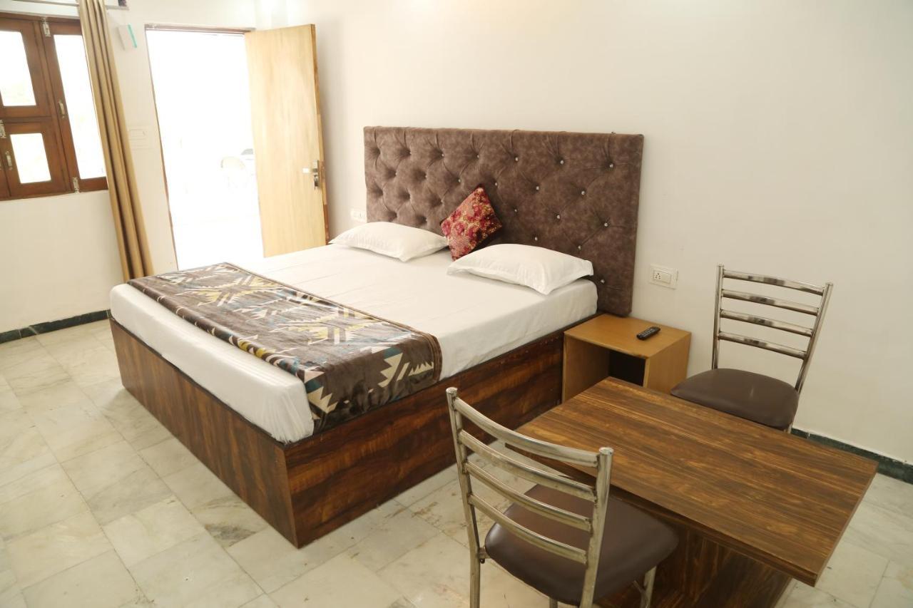 Shanti Residency Nueva Delhi Exterior foto