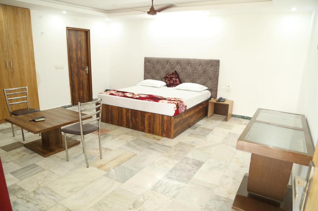 Shanti Residency Nueva Delhi Exterior foto