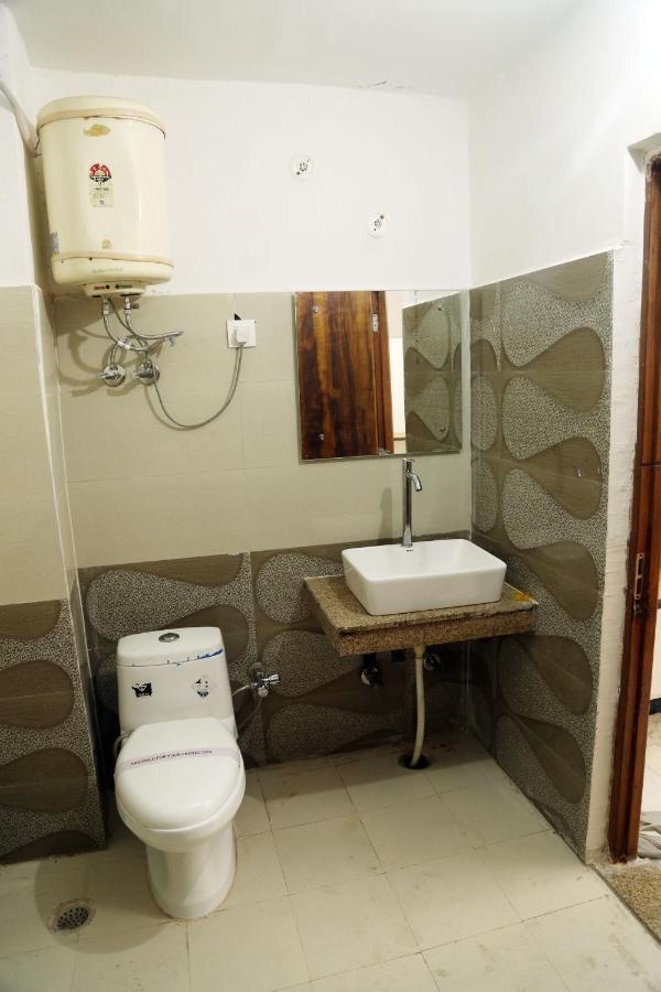 Shanti Residency Nueva Delhi Exterior foto